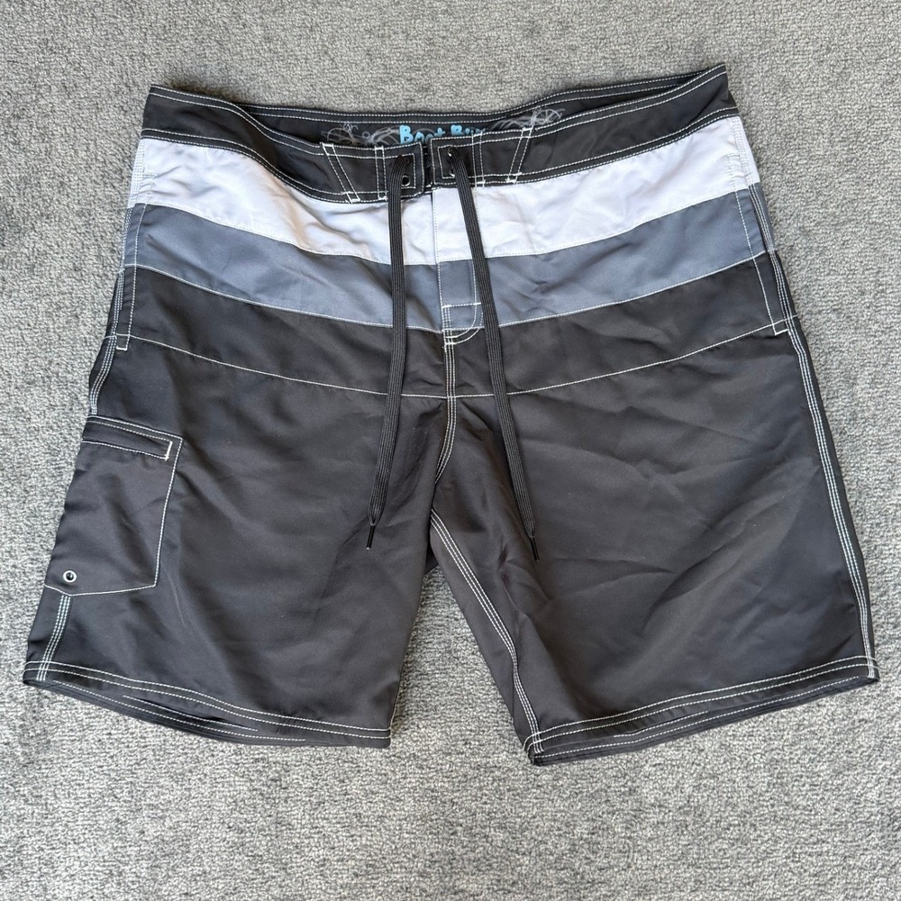 Boat Bum Liquid Yacht Wear‎ Mens 40 Board Shorts Black Grey Colorblock Cargo